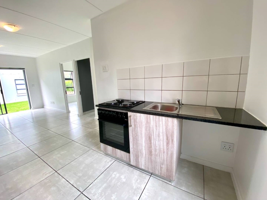 2 Bedroom Property for Sale in Aan de Wijnlanden Western Cape